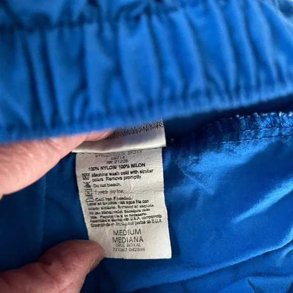 Vibrant Blue Elastic Waist Shorts!   Size Medium - Picture 3 of 3